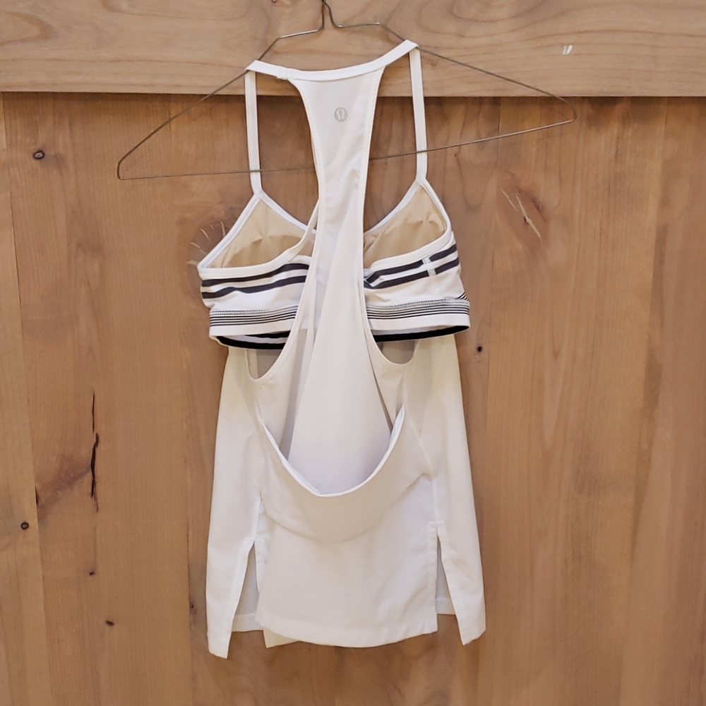 Lululemon white tank with gray stripes. Size 4 - Picture 2 of 3